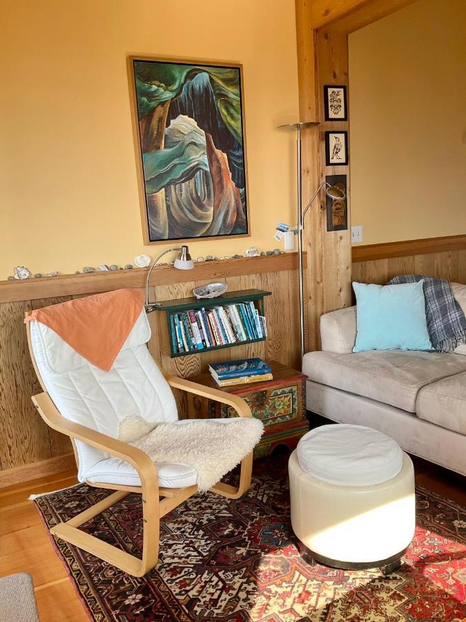 Blitz Beach House Oceanside Suite Powell River Kültér fotó